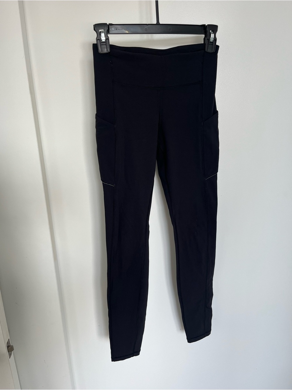 Lululemon Women’s Black Speed Up Tight